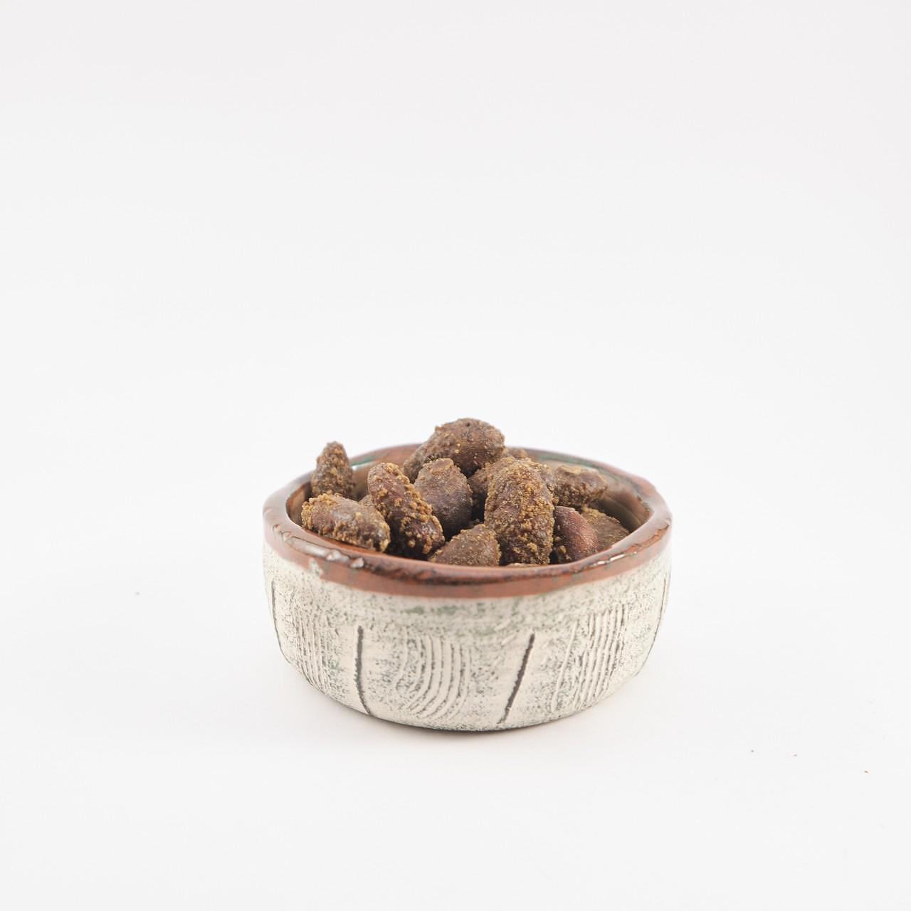 Cocoa beans with orange and cinnamon