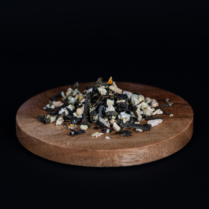 Likhauri - green leaf tea with exotic fruits